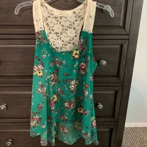 Vintage Havana green floral tank blouse. Size M